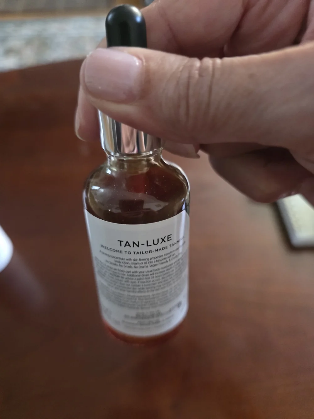 TAN-LUXE Tanning Concentrate - Amber Brown Bottle